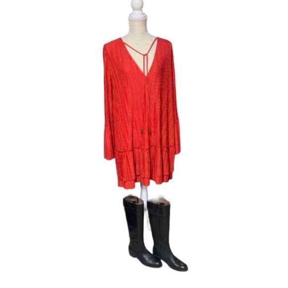 Free People Can’t Help it Dress - Picture 2 of 5